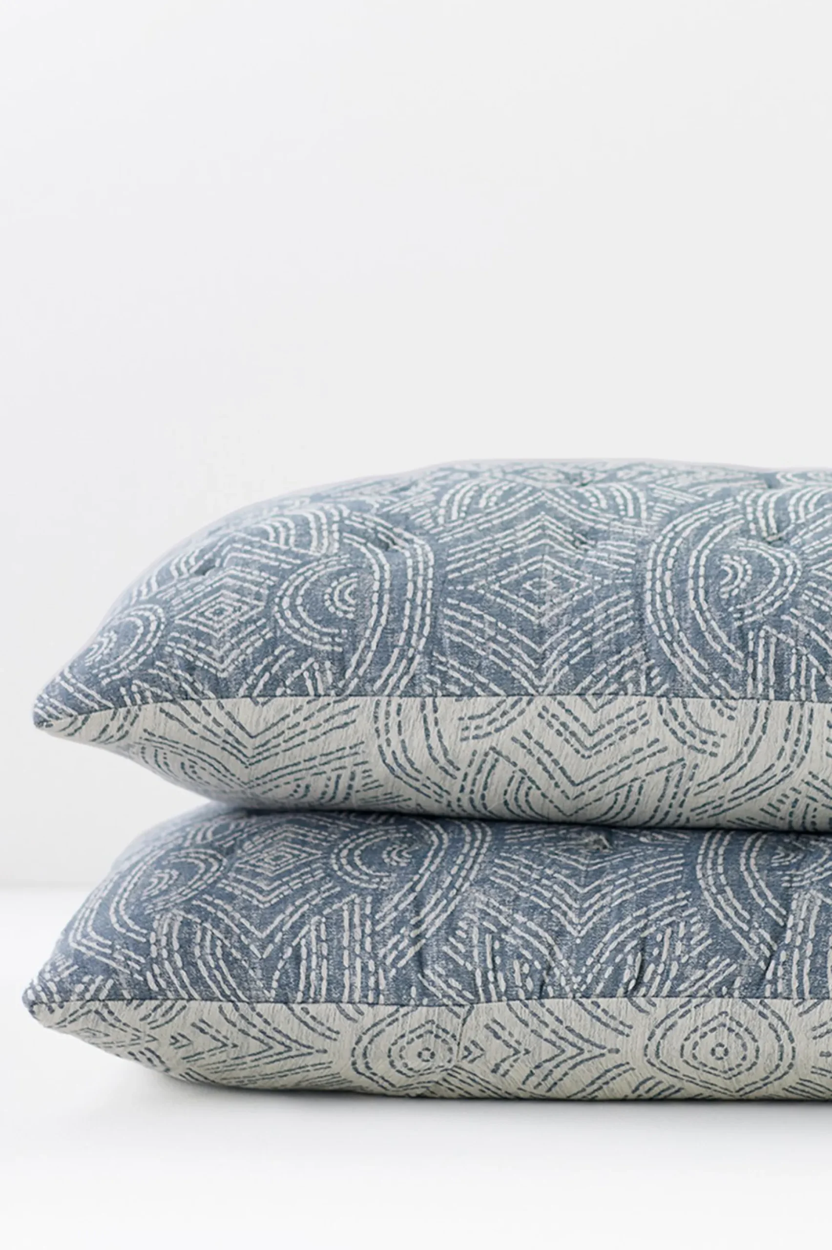 Cordova Reversible Jacquard Sham