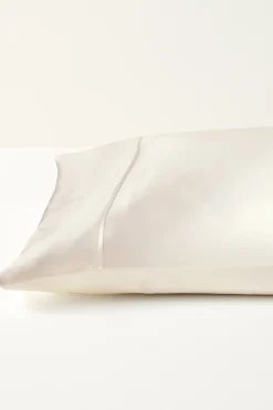 Dreamy Silk Pillowcase