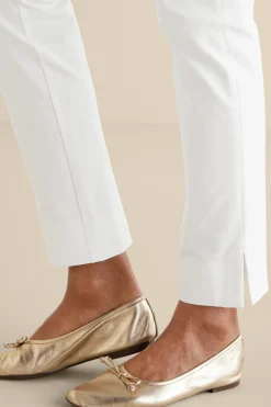 Soft Essential™ Superla Slim Leg Pants