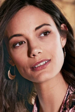 Valeria Hanging Earring